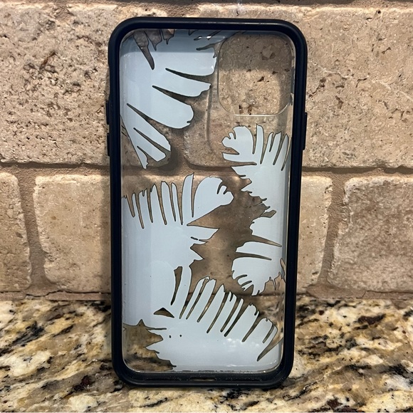 (3) Cases (iPhone 11 ProMax/XS) - Picture 9 of 11